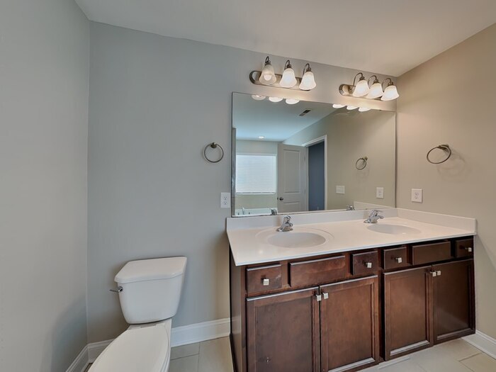 Building Photo - 3820 Sapphire Ridge Ct