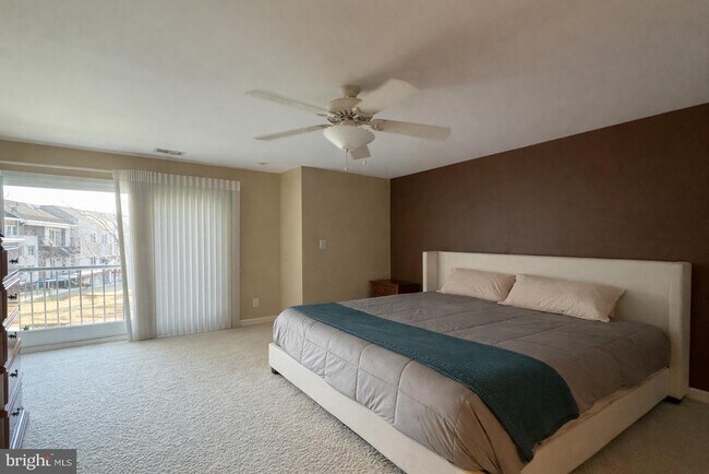 Building Photo - 20575 Snowshoe Square