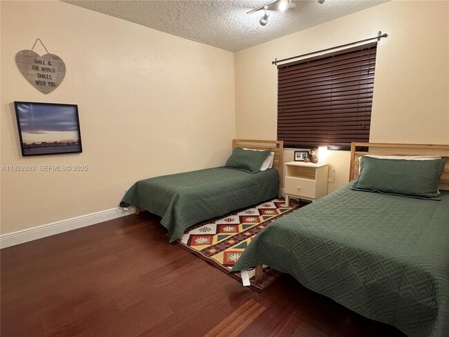 Building Photo - 10451 W Broward Blvd