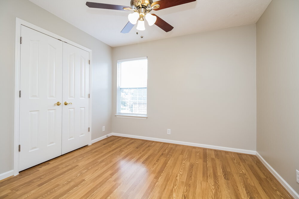 Building Photo - 417 Titans Cir