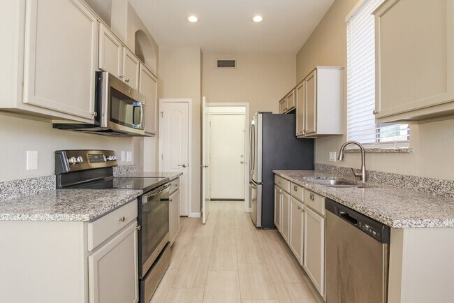 Building Photo - 6482 W Matilda Ln