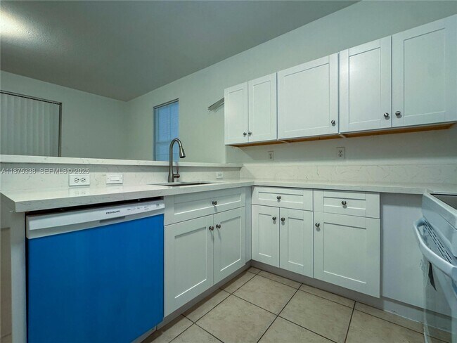 Building Photo - 13864 SW 273rd Terrace