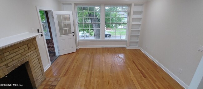 Building Photo - 2149 St Johns Ave