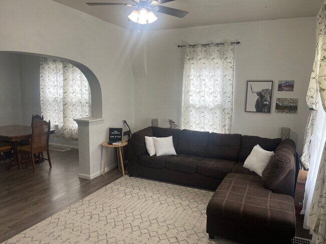Building Photo - A Darling Single-Family Home