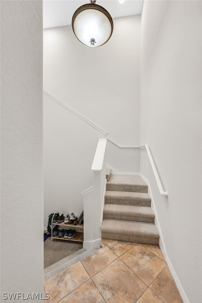 Building Photo - 12850 Carrington Cir