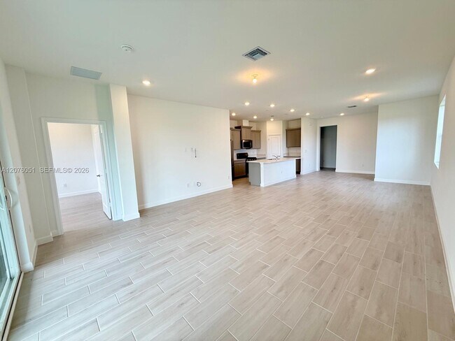 Building Photo - 1691 Pelican Post Pl