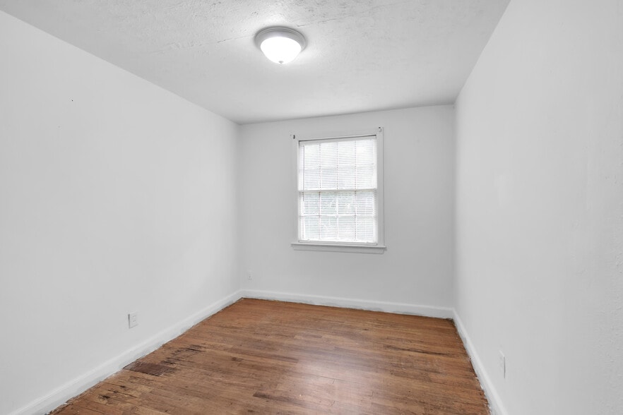 Building Photo - 1712 Perch Dr