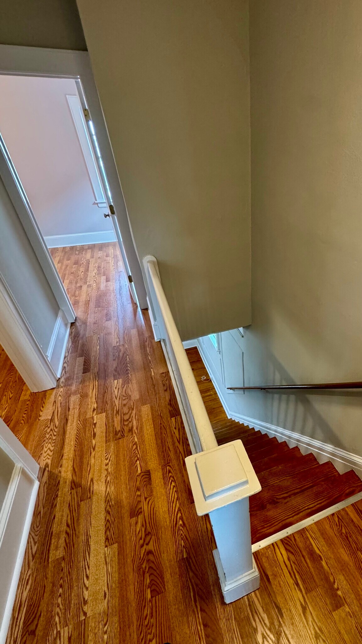 Building Photo - 612 Magnolia St