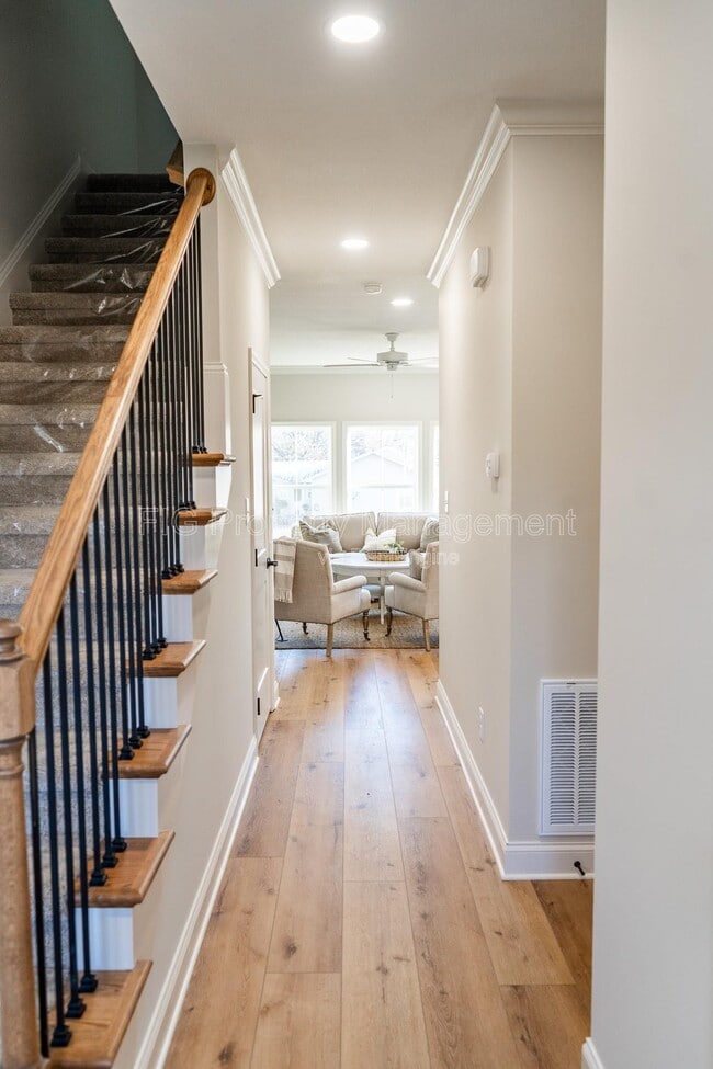 Building Photo - 6614 Johnbo Way