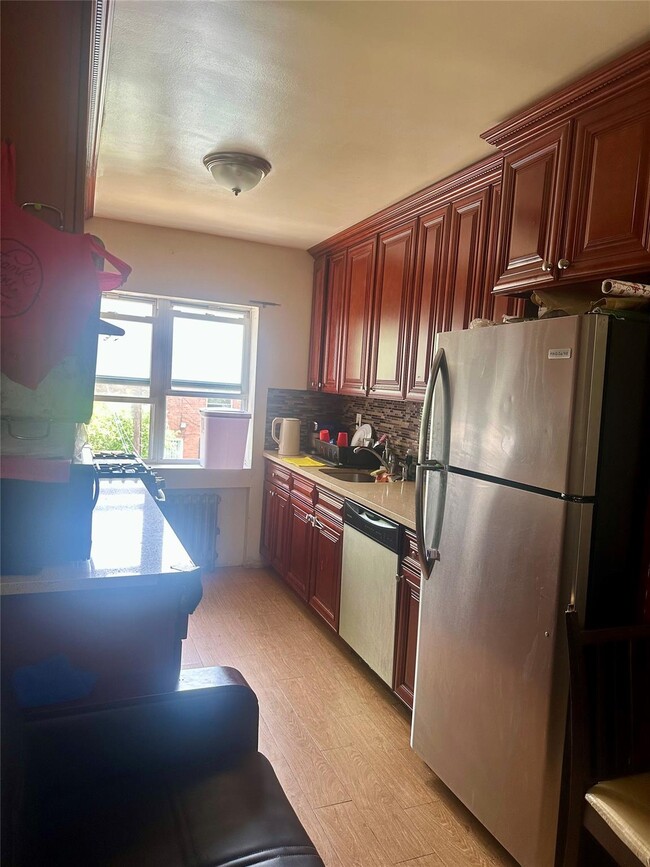 Building Photo - 32-11 69th St