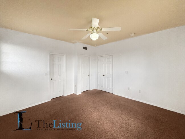 Building Photo - 3714 Palm Desert Ln