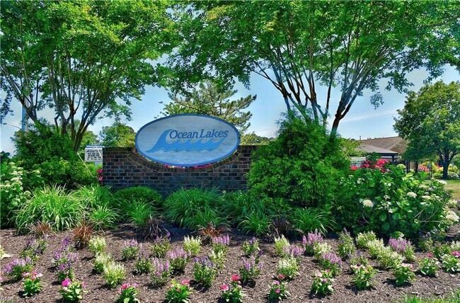 Building Photo - FOR RENT - OCEAN LAKES, VIRGINIA BEACH