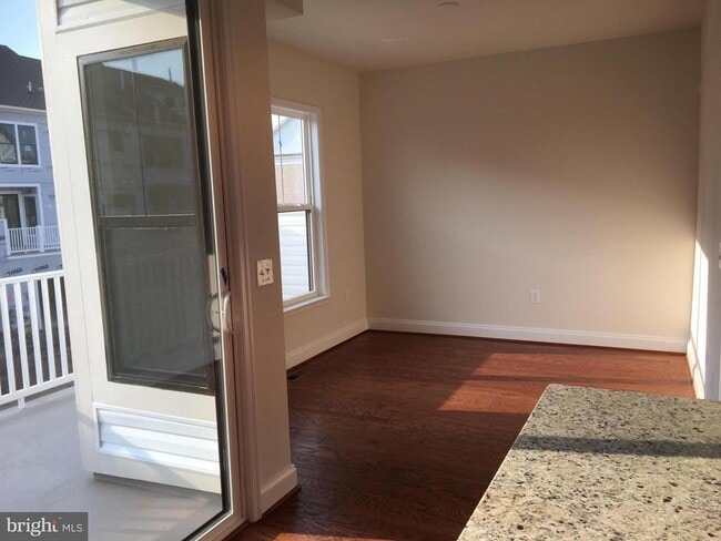 Building Photo - 22591 Amendola Terrace