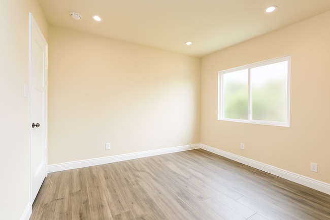 Building Photo - 4522 W 156th St