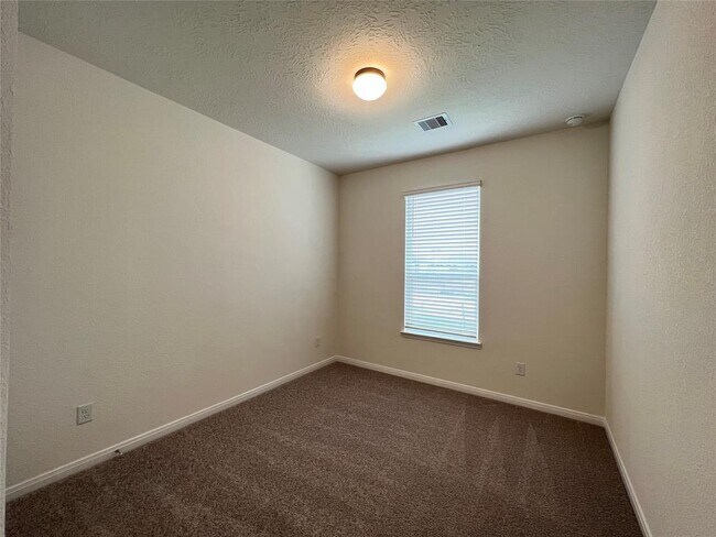 Building Photo - 2107 Katalonia Ln