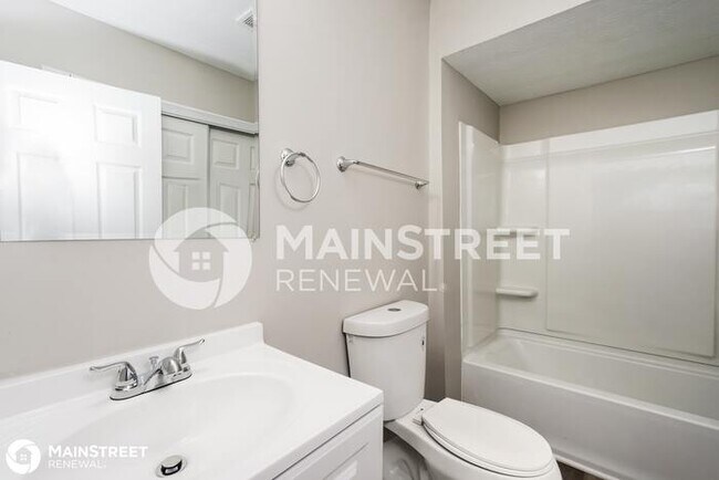 Building Photo - 3417 Hale Ave, Louisville, KY 40211