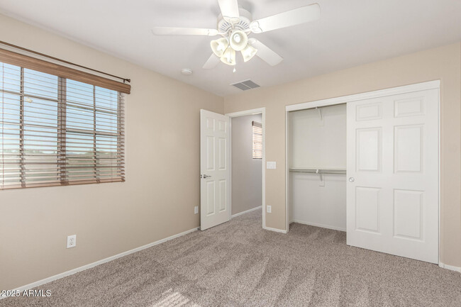 Building Photo - 111 N 193rd Dr