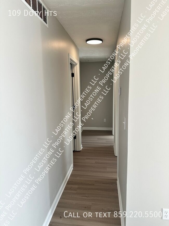 Building Photo - 109 Doty Hts