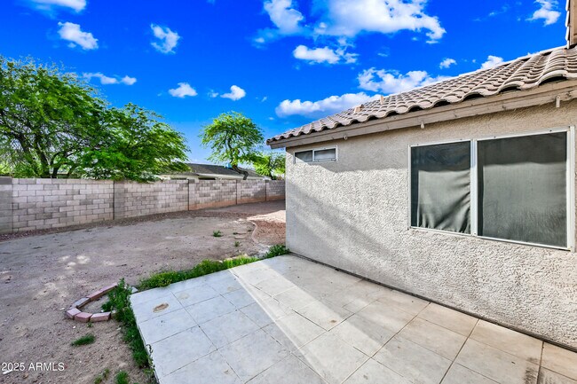Building Photo - 4144 N 109th Ave