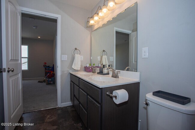 Building Photo - 10007 Tuscany Ridge Ct