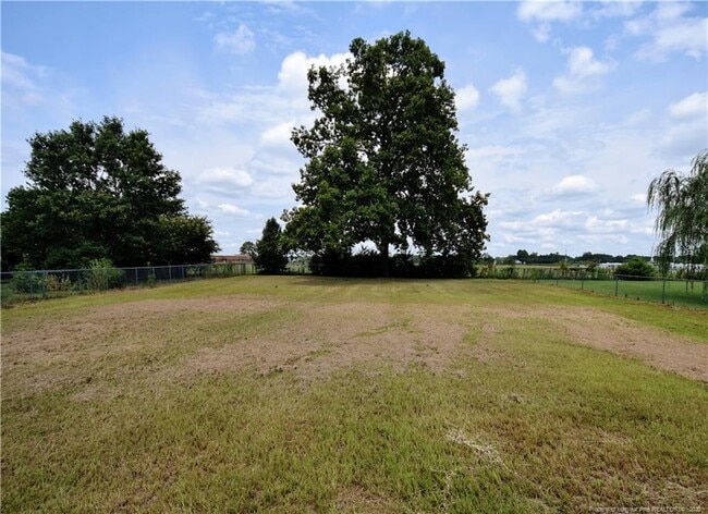Building Photo - 307 Buckeye Dr