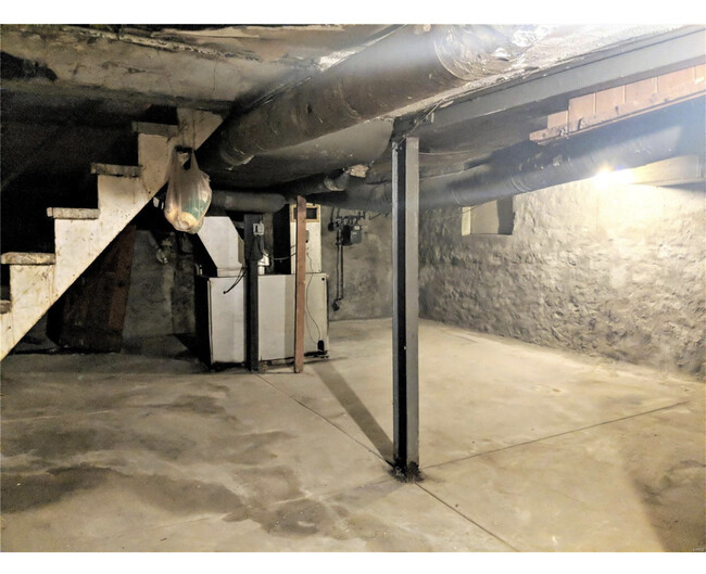 Basement - 6165 Laura Ave