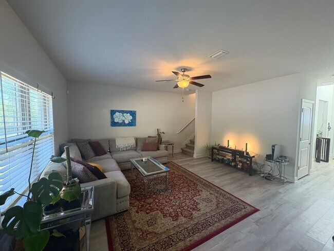 Building Photo - 5755 Marigold Loop