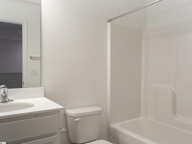 Building Photo - 242 Bryland Wy