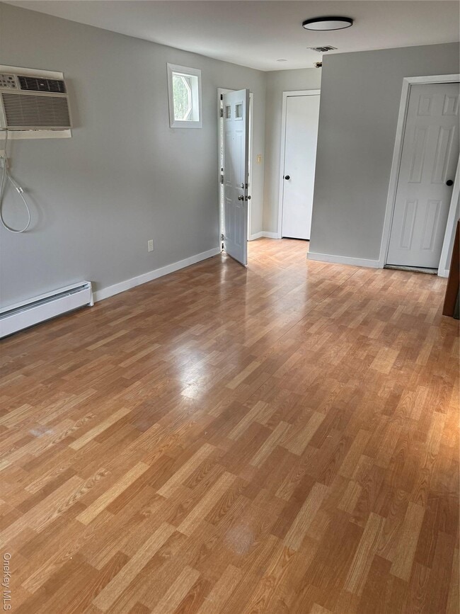 Building Photo - 282 16th St