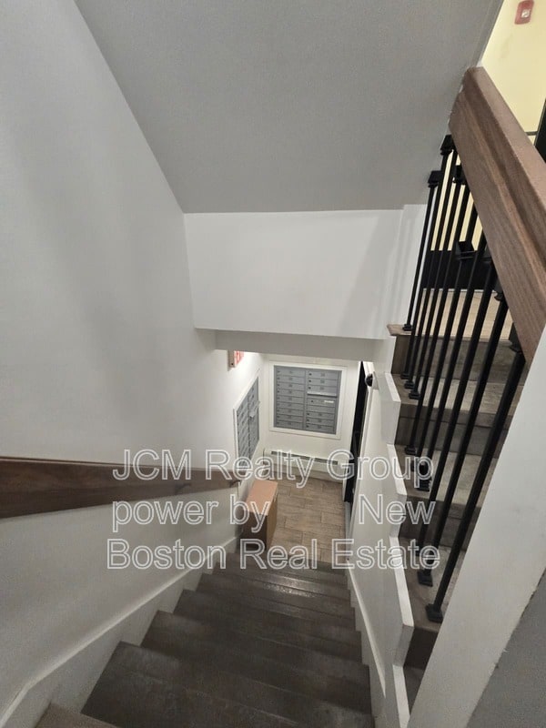 Building Photo - 21 Fifth Street