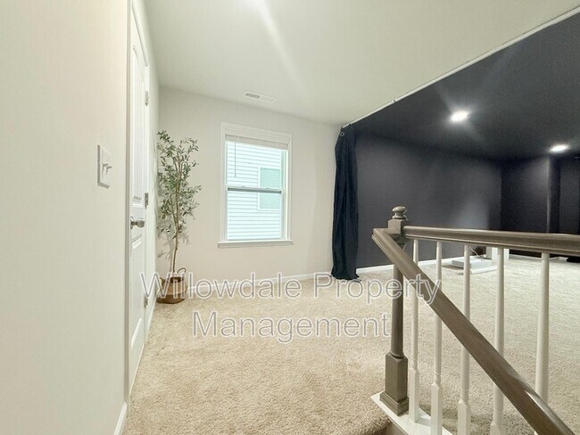Building Photo - 1020 Garrow Dr