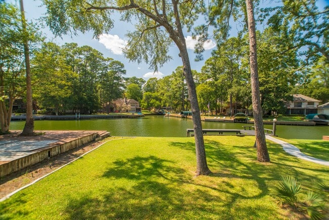 Building Photo - 3103 Hemingway Dr