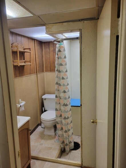 Building Photo - 2123 Eileen Rd