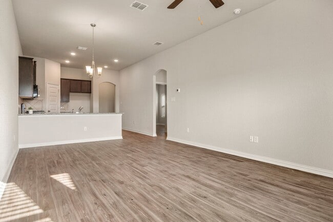Building Photo - COMING SOON! STUNNING 3 BEDROOM DUPLEX LOCATED IN CONVERSE, TX!