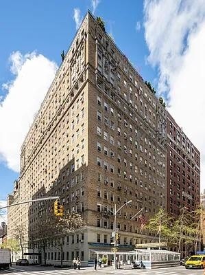 Building Photo - 24 Fifth Avenue