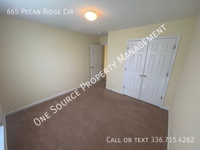 Building Photo - 665 Pecan Ridge Cir