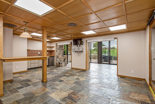 Building Photo - 10985 E Pleasant Lake Rd