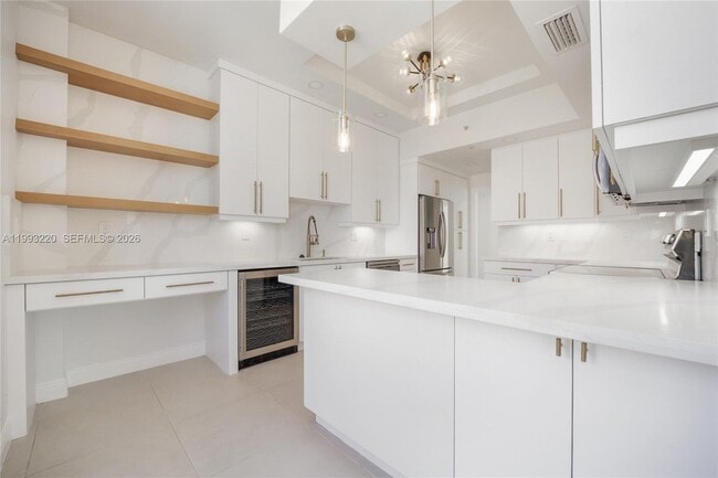 Building Photo - 671 Biltmore Way