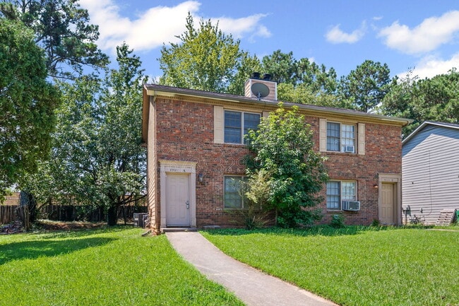 Building Photo - 5301 Stonebush Terrace