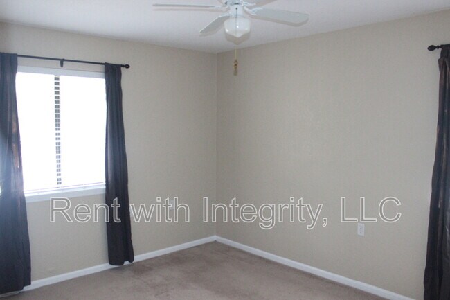 Building Photo - 317 Mabry St