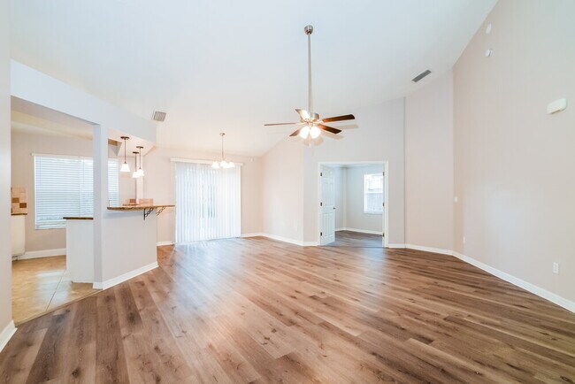 Building Photo - 354 Morning Creek Cir