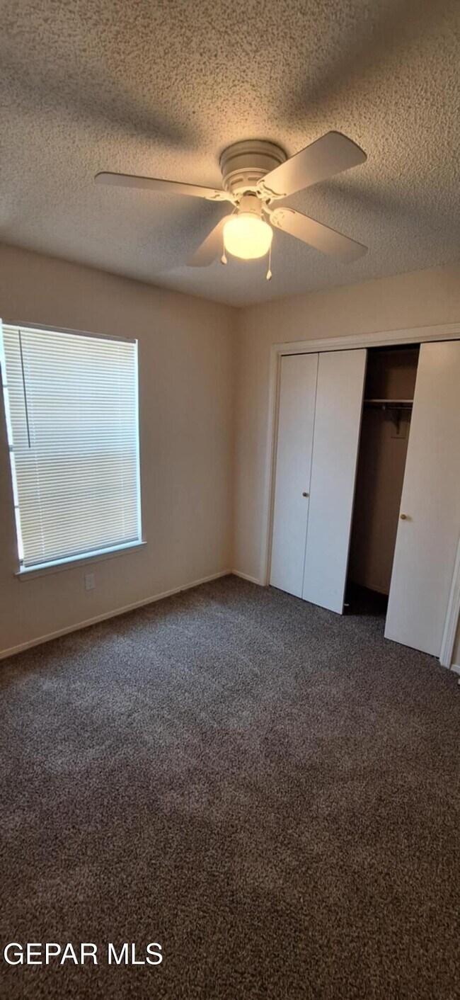 Building Photo - 6617 Dawn Dr