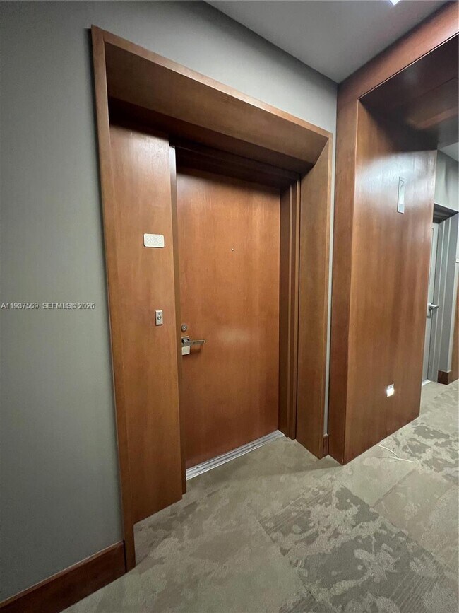 Building Photo - 31 SE 5th St