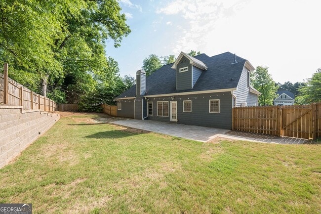 Building Photo - 1512 Fallen Leaf Ct SW