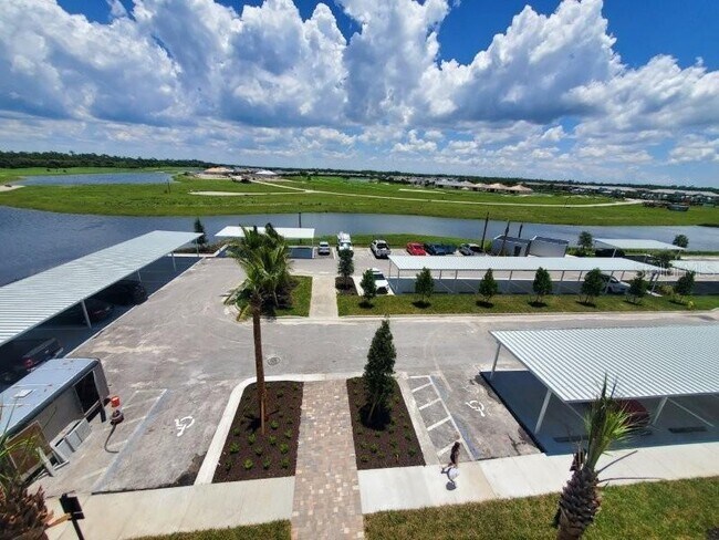 Building Photo - 14071 Heritage Landing Blvd