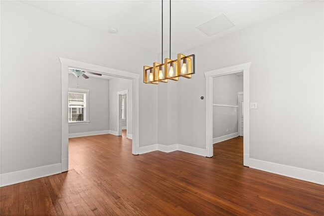Building Photo - 707 Tabor St