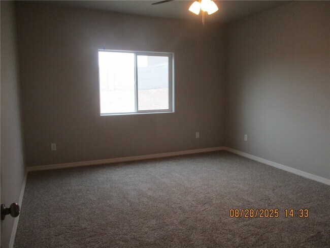 Building Photo - 6194 S Pawnee Ct