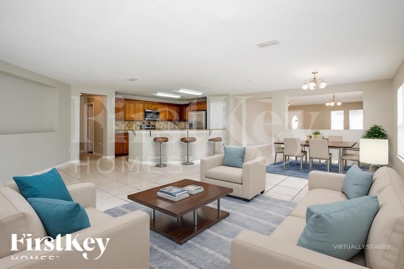 Building Photo - 1932 Michigan Ct