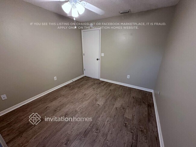 Building Photo - 1902 River Crossing Dr