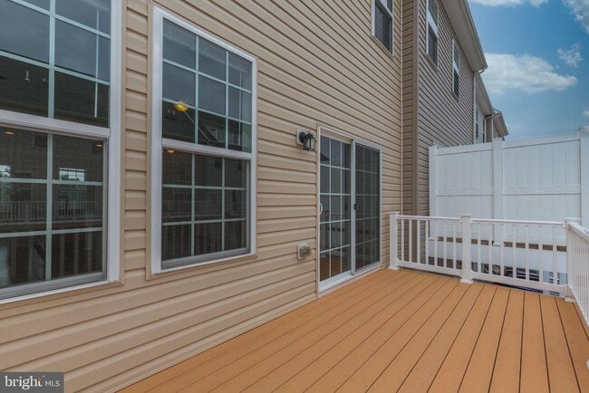 Building Photo - 7928 Quidditch Ln